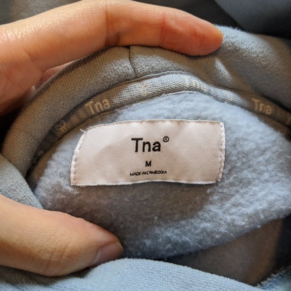 TNA Sweaters - Aritizia TNA Perfect Hoodie